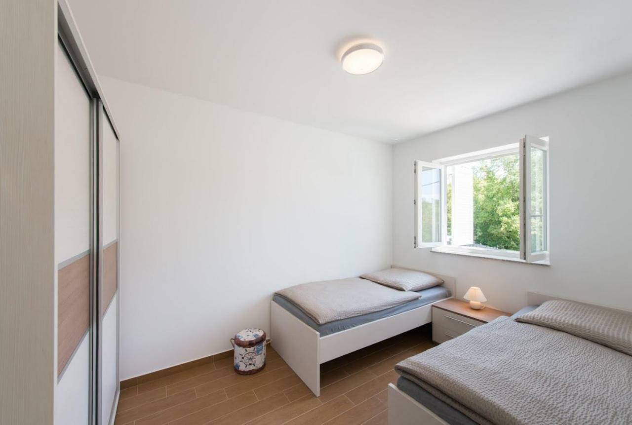 Fewo Villa Adria Barusic エクステリア 写真